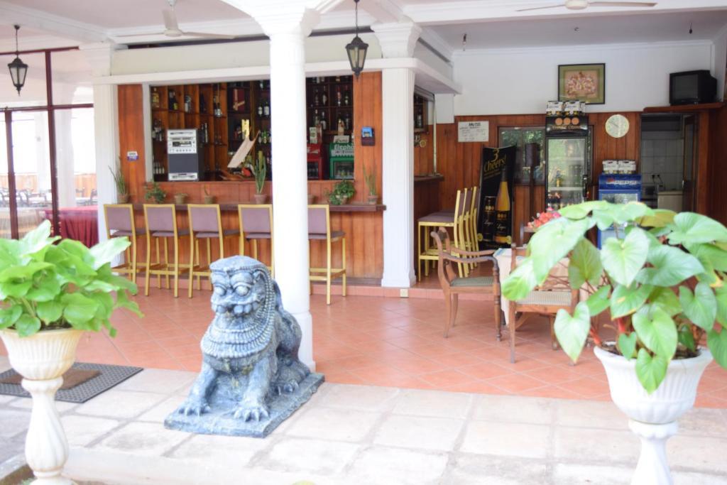 Hotel Lagoon Paradise Negombo Extérieur photo
